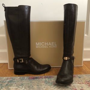 MICHAEL KORS BOOTS